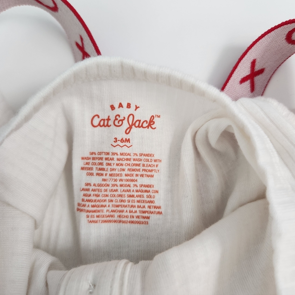 Cat & Jack Valentines set jeans and suspenders Size 3-6 Months NWT - Picture 6 of 8
